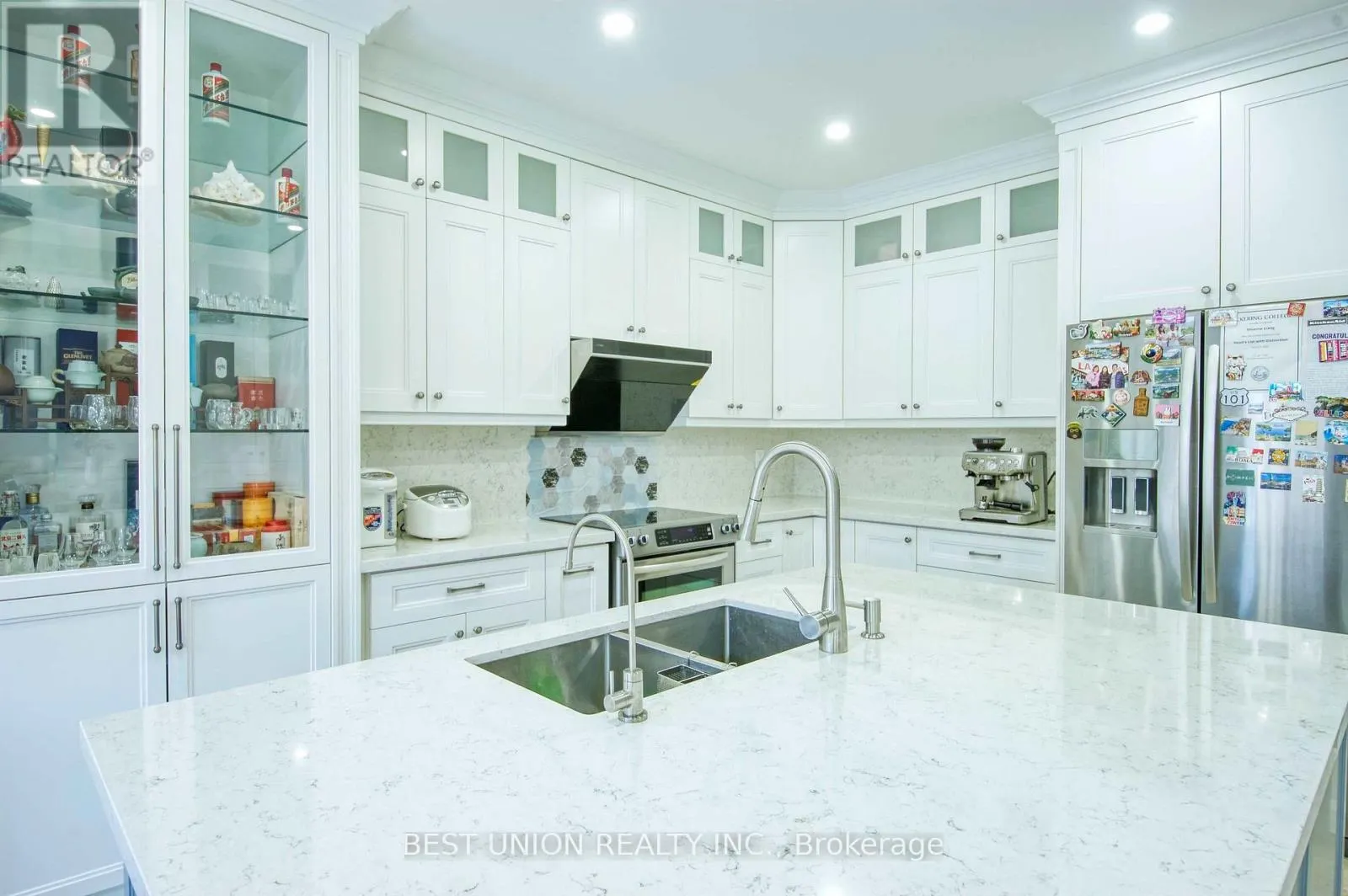 1183 MCTAVISH DRIVE