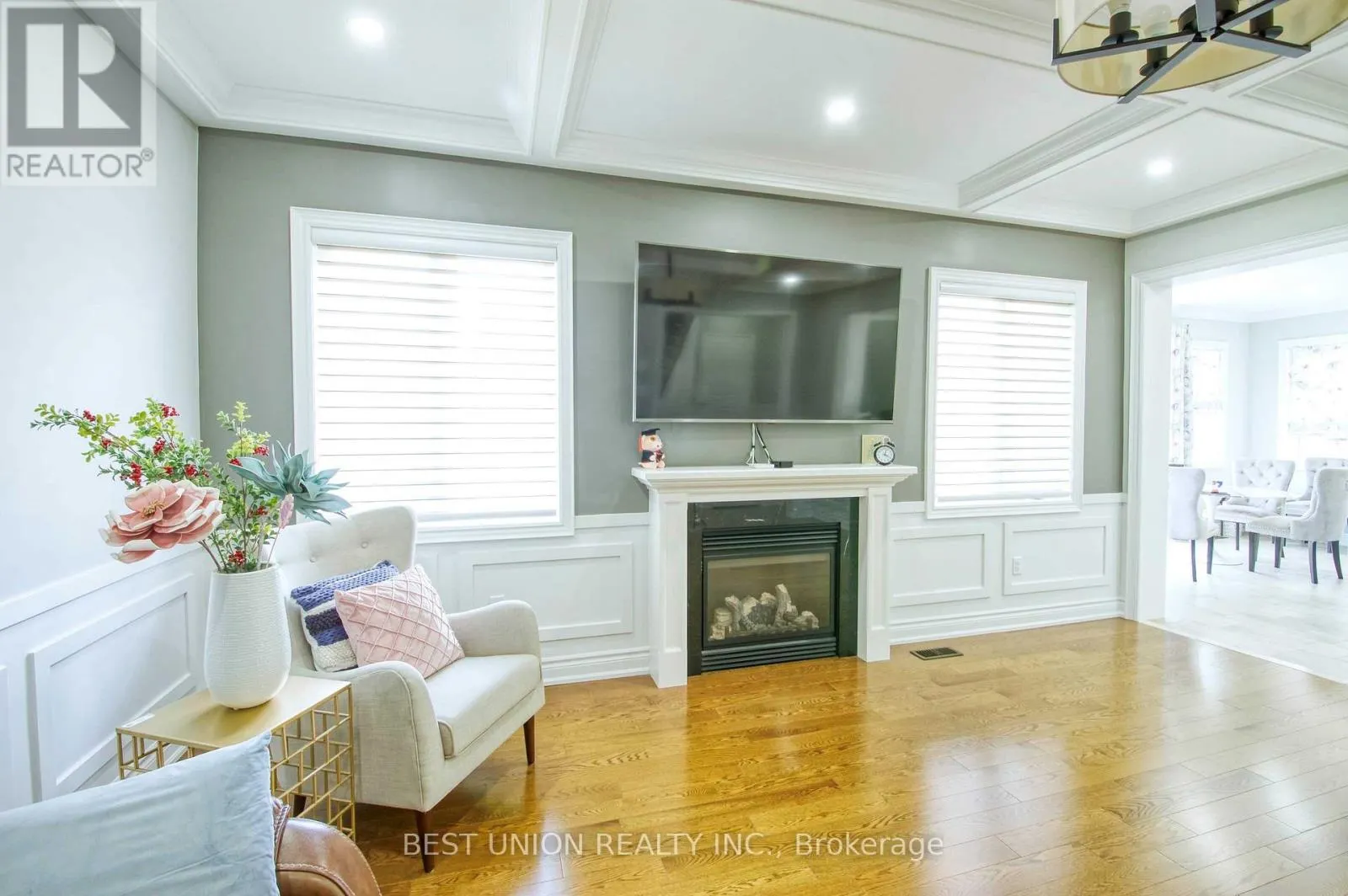 1183 MCTAVISH DRIVE