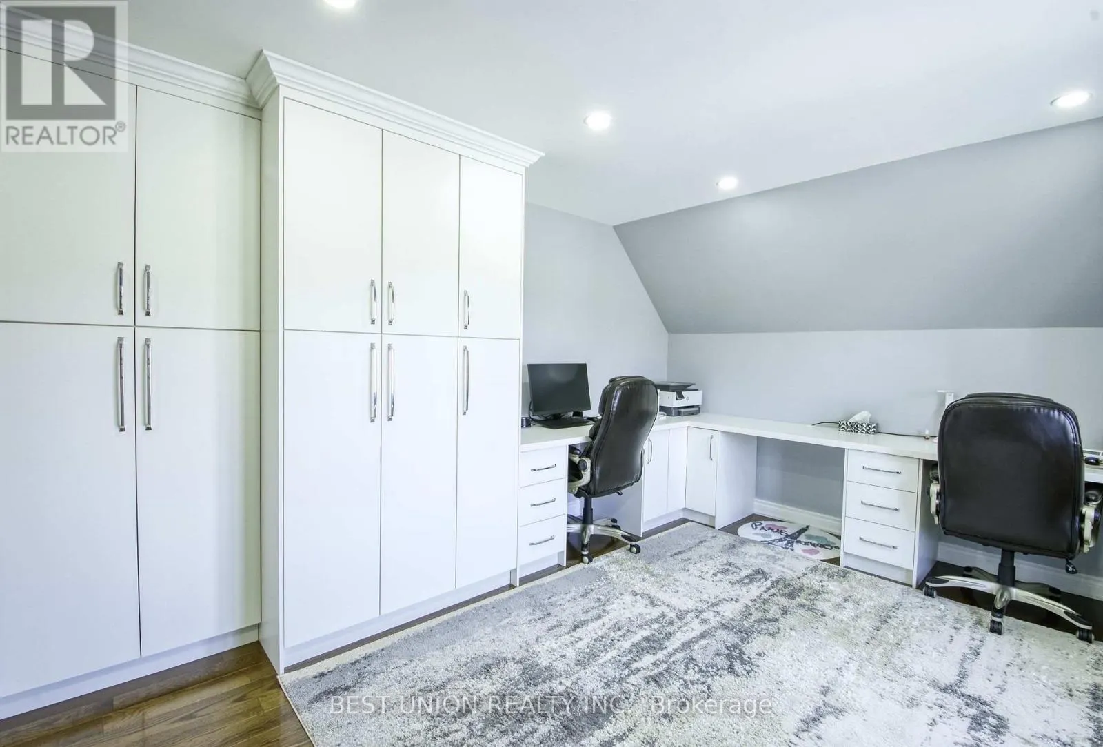 1183 MCTAVISH DRIVE