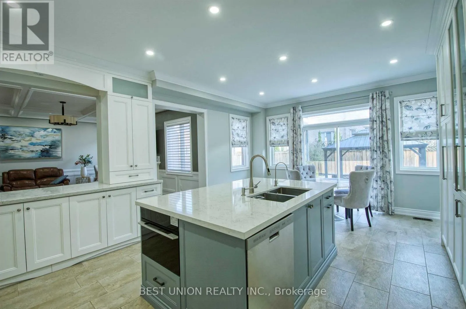 1183 MCTAVISH DRIVE
