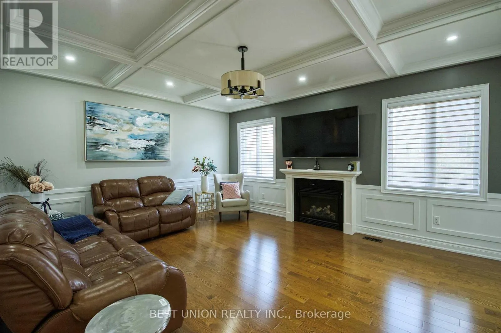 1183 MCTAVISH DRIVE