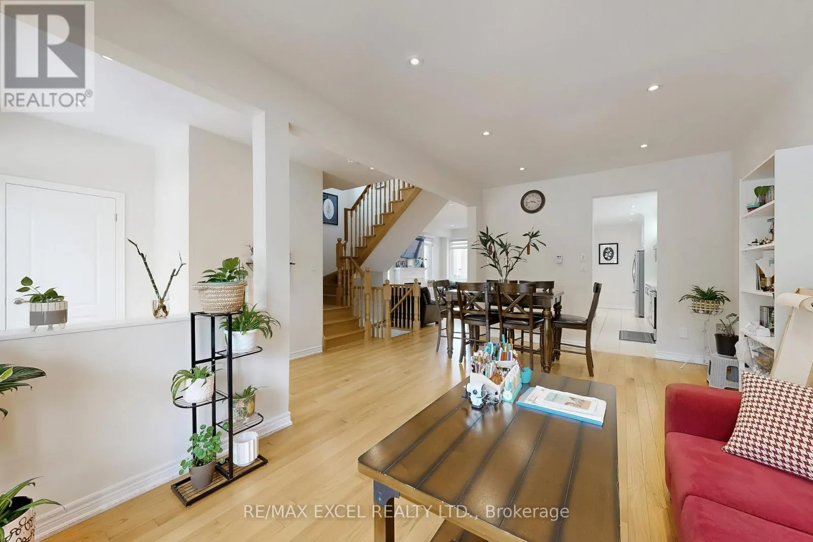 9 SUNNYSIDE HILL ROAD