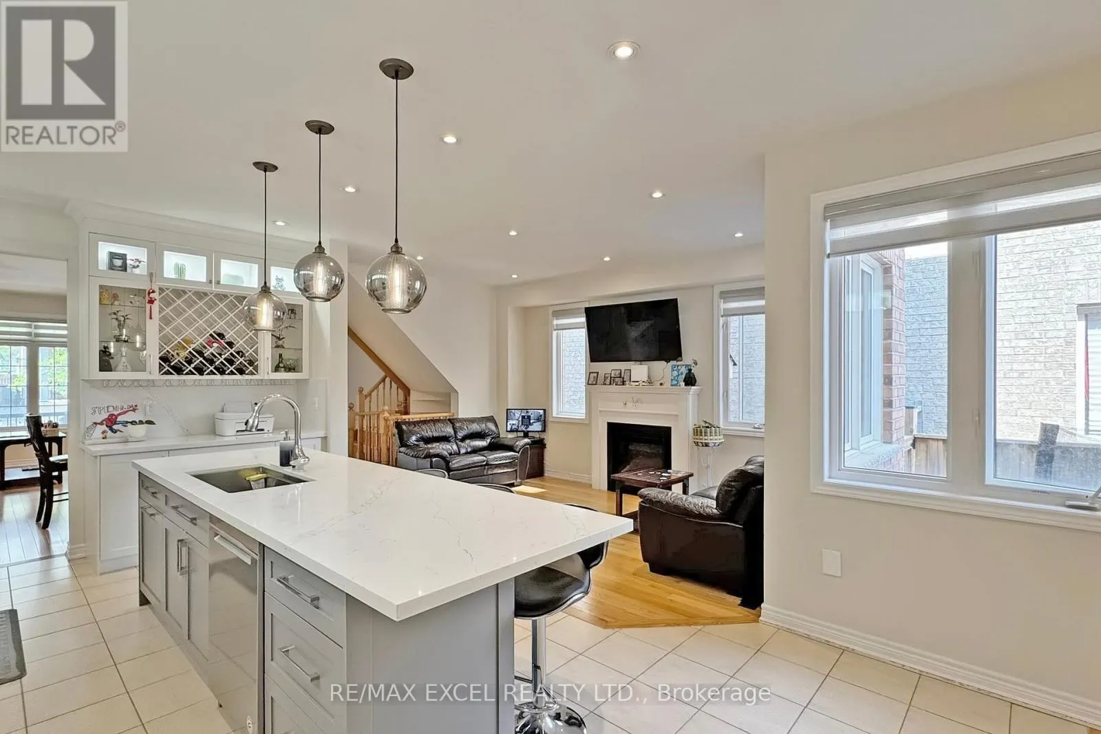 9 SUNNYSIDE HILL ROAD