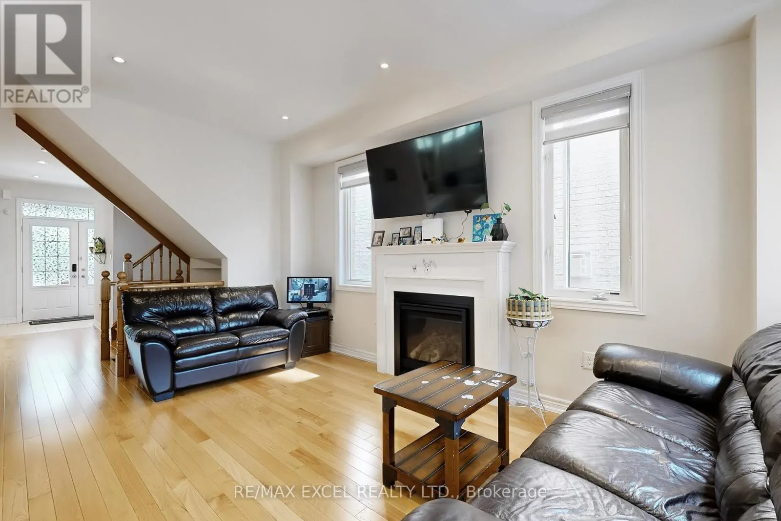 9 SUNNYSIDE HILL ROAD
