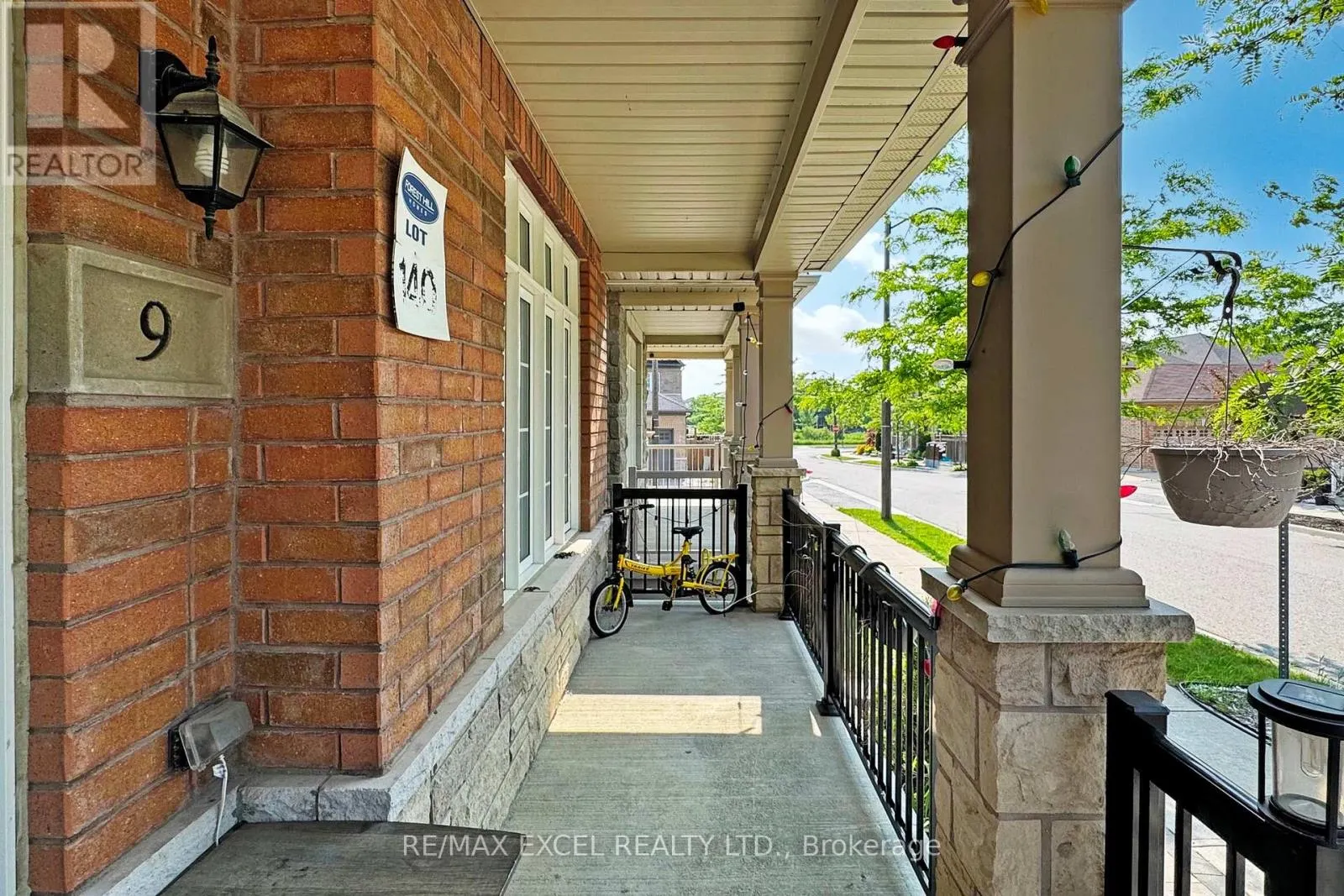 9 SUNNYSIDE HILL ROAD