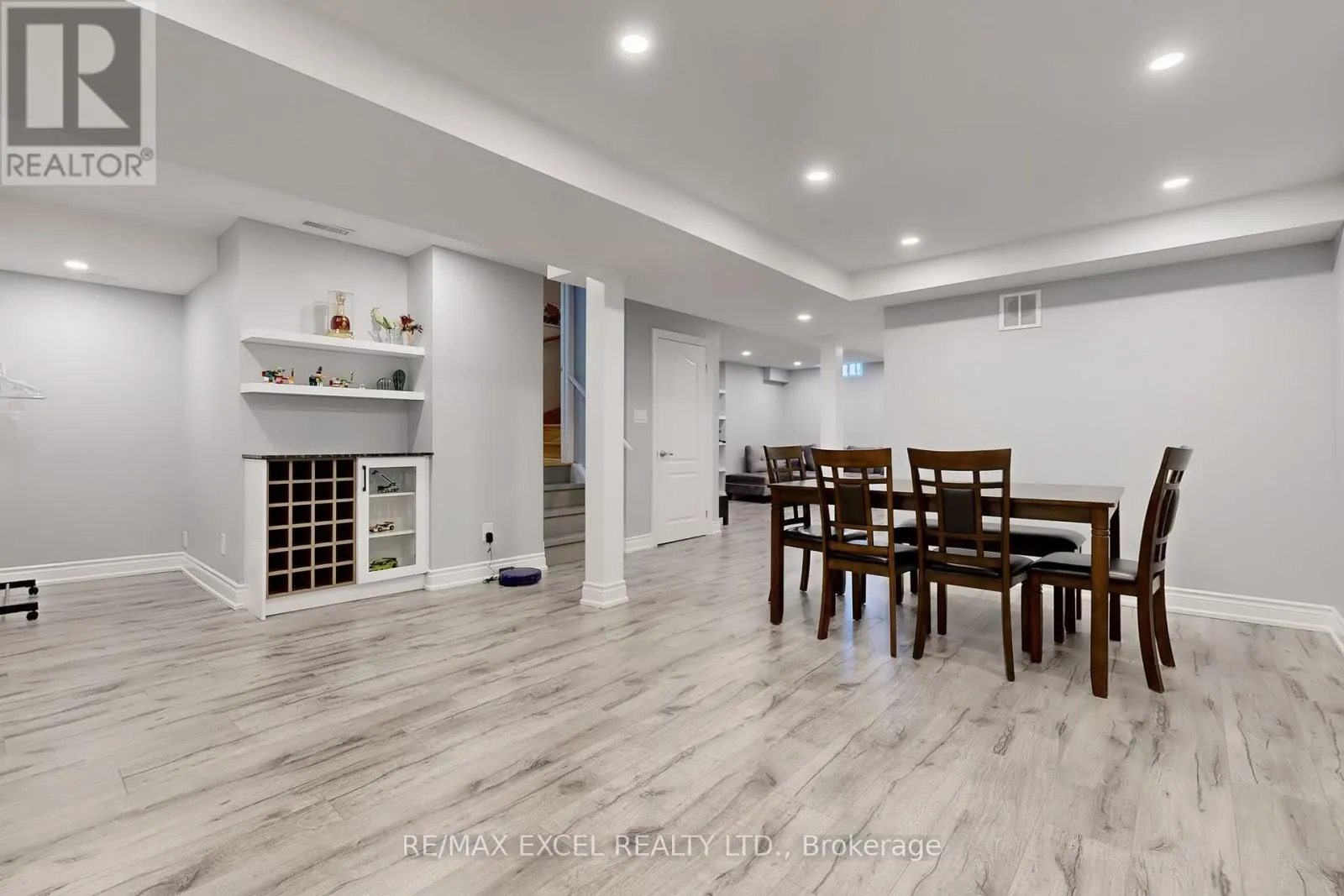 9 SUNNYSIDE HILL ROAD