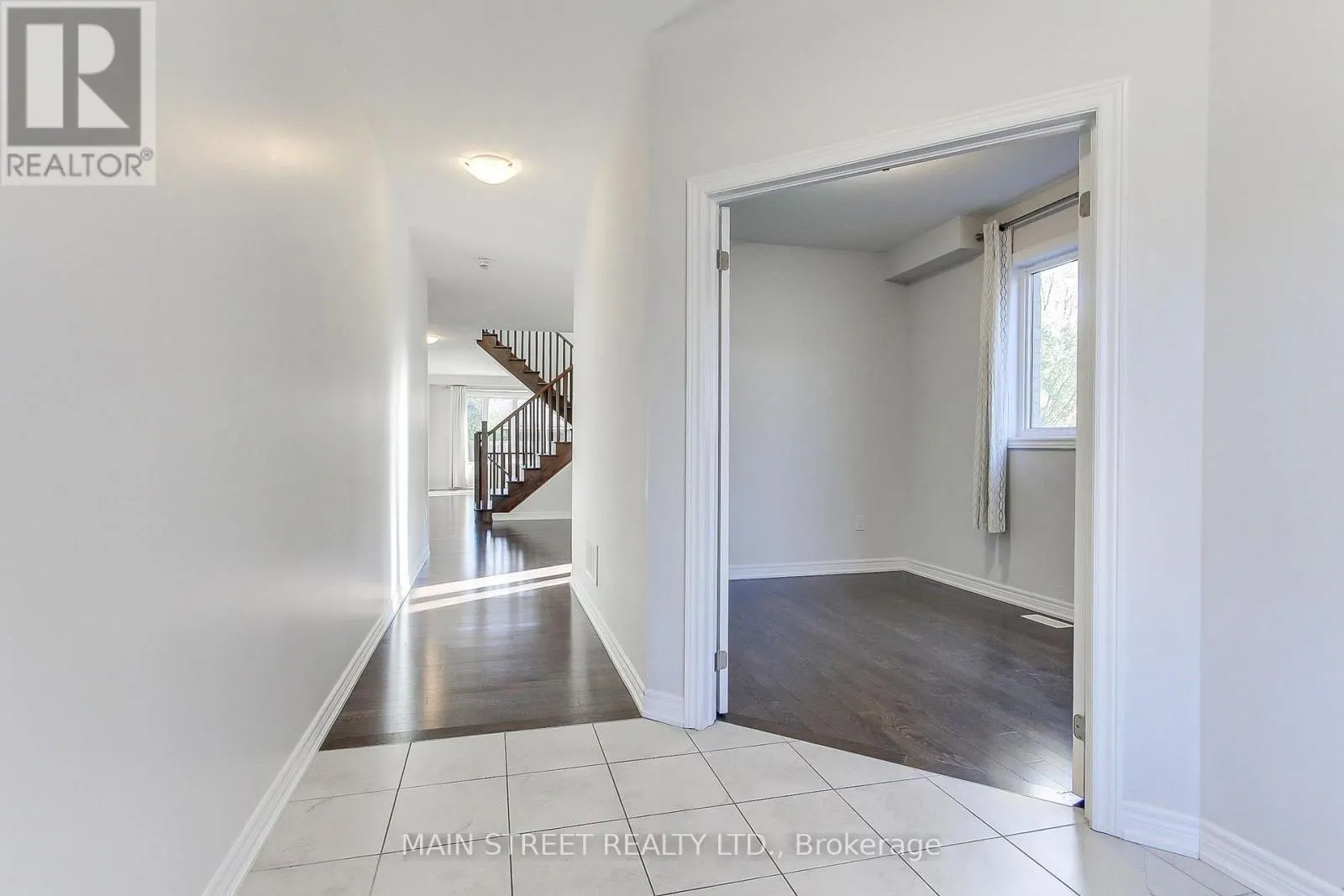 1283 BLACKMORE STREET