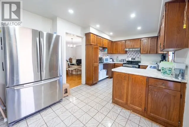 22 KAISER DRIVE