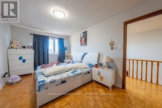 22 KAISER DRIVE