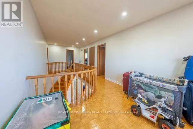22 KAISER DRIVE
