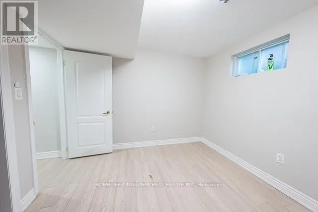 22 KAISER DRIVE