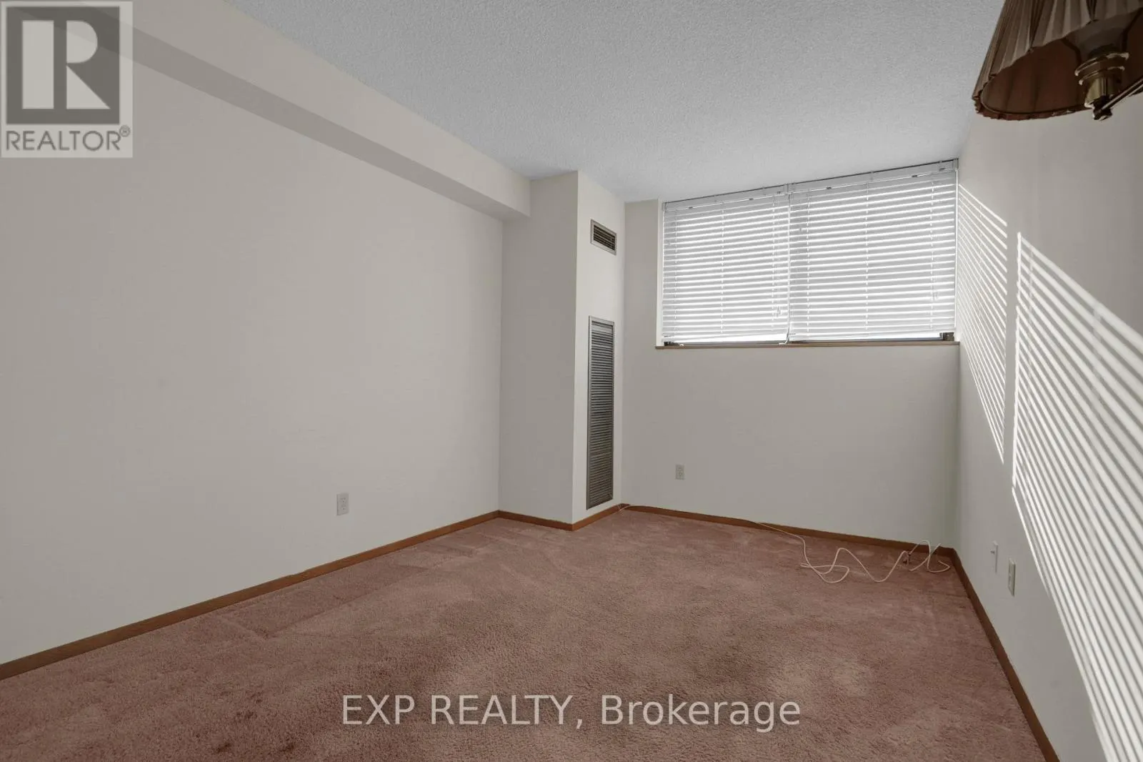 706 - 40 BAIF BOULEVARD