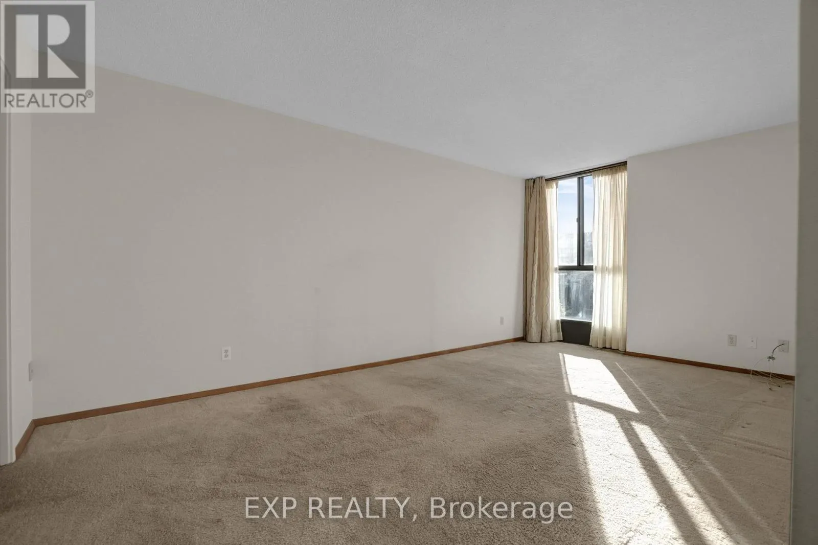 706 - 40 BAIF BOULEVARD
