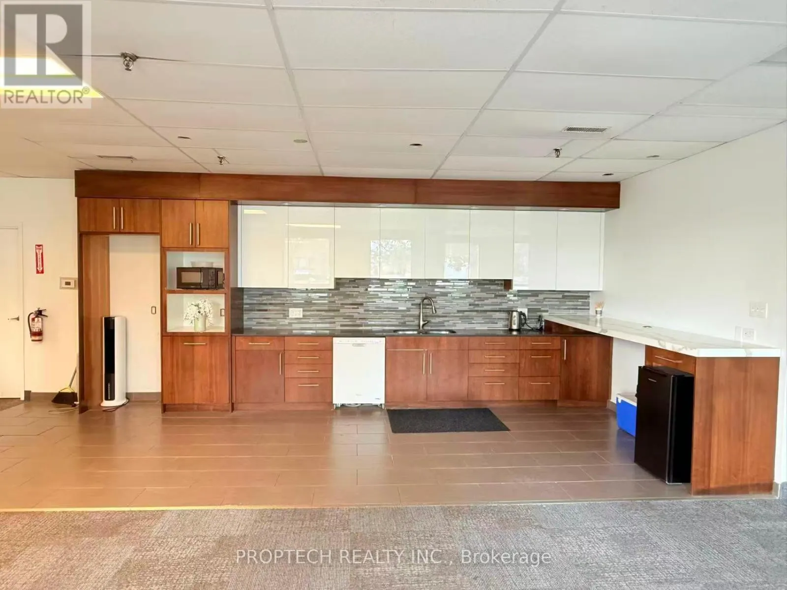 2 - 96 PLANCHET ROAD