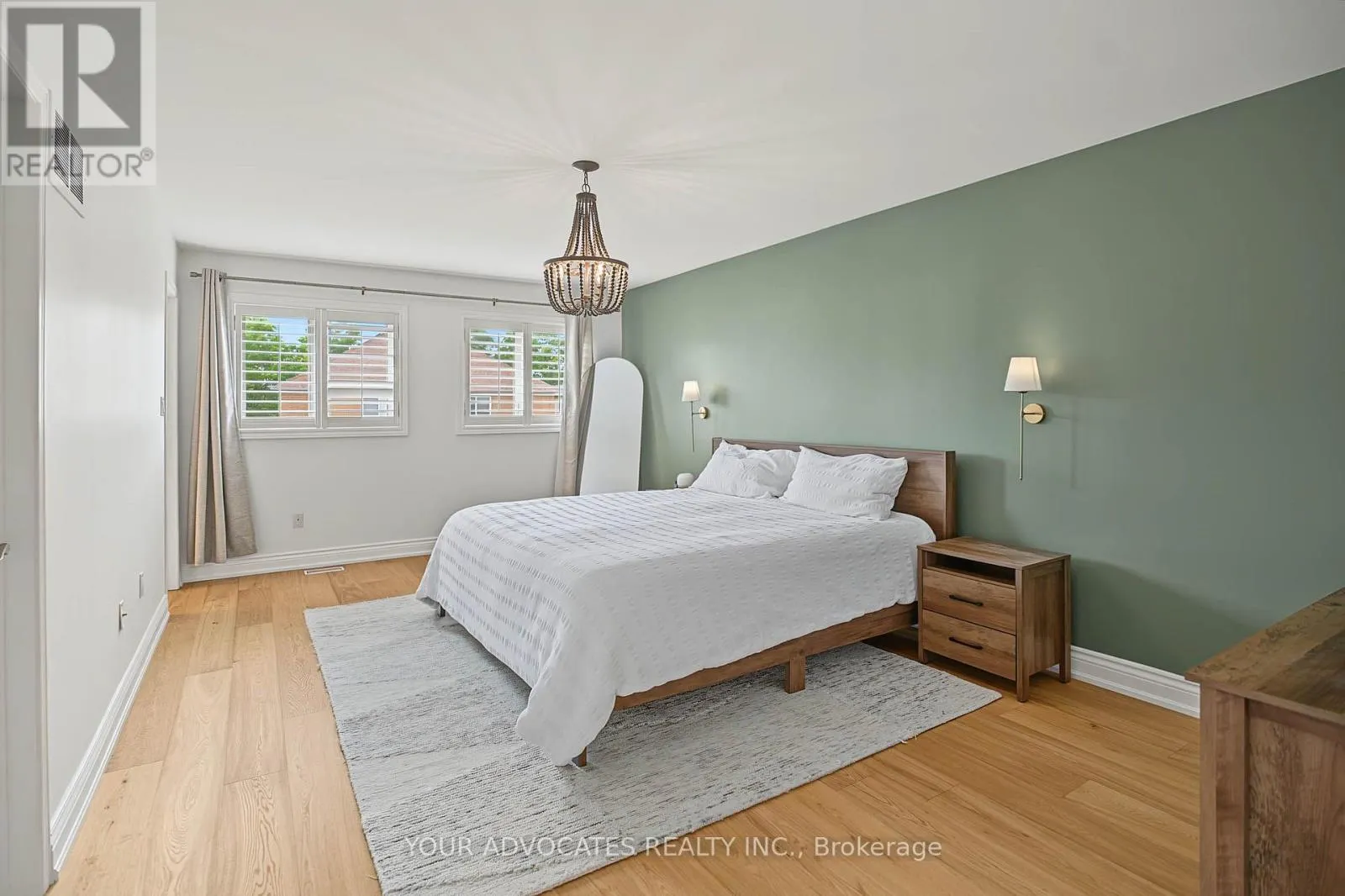 14 LA NEVE AVENUE
