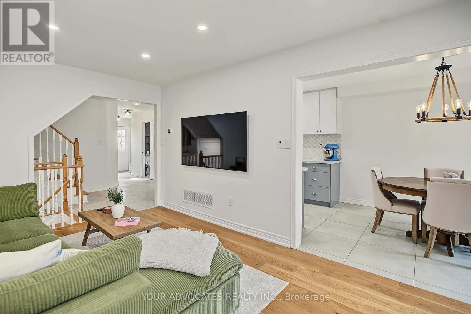 14 LA NEVE AVENUE