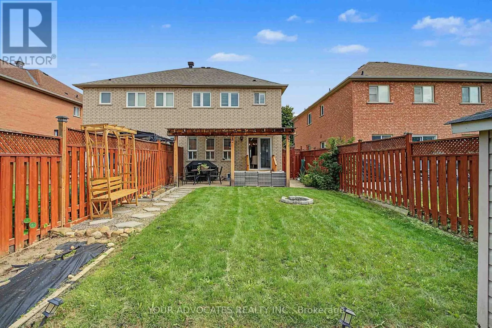 14 LA NEVE AVENUE