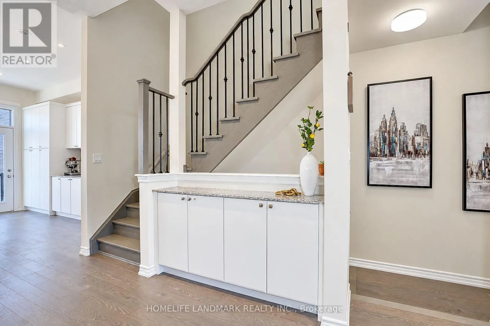 41 GOLDEN TRAIL