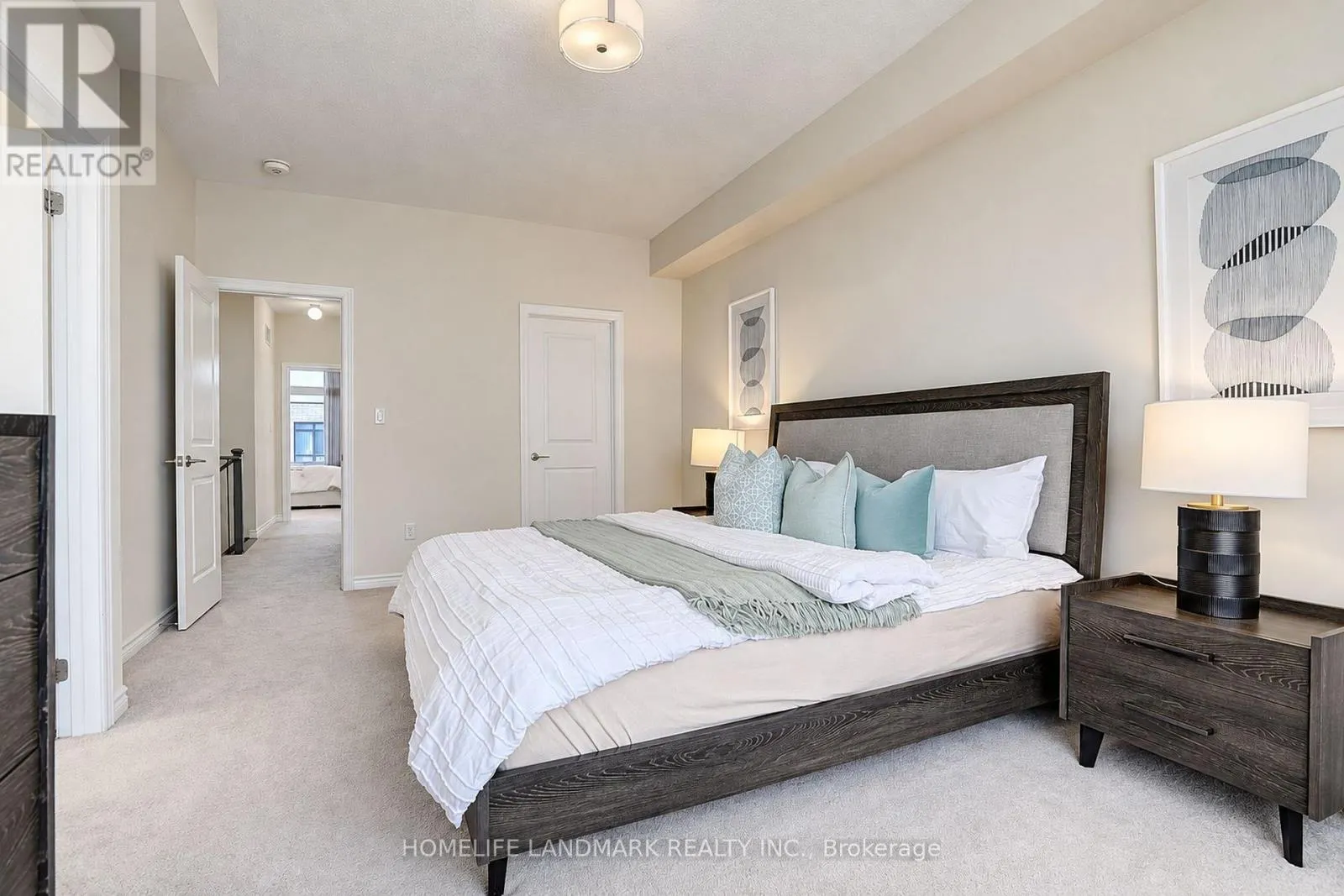 41 GOLDEN TRAIL