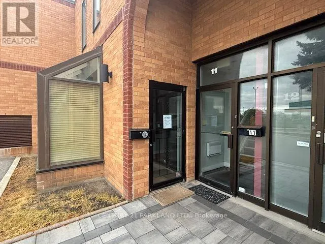 11B - 400 CREDITSTONE ROAD