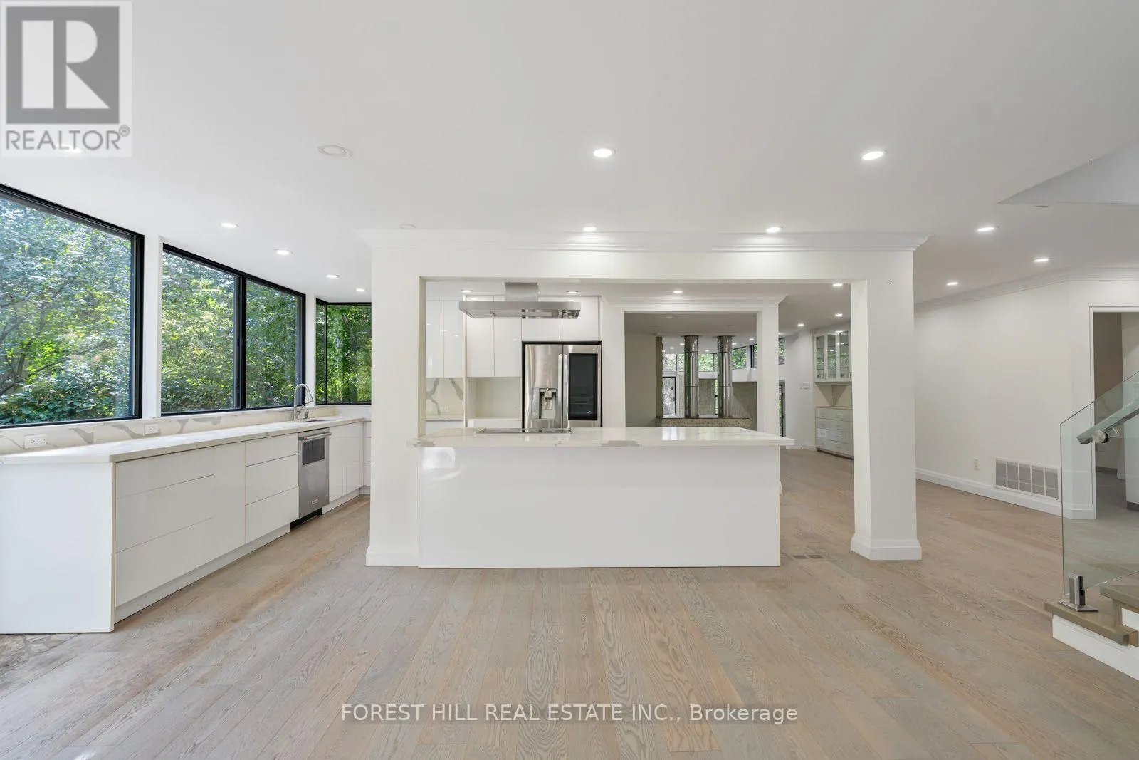 38 RIVERSIDE BOULEVARD