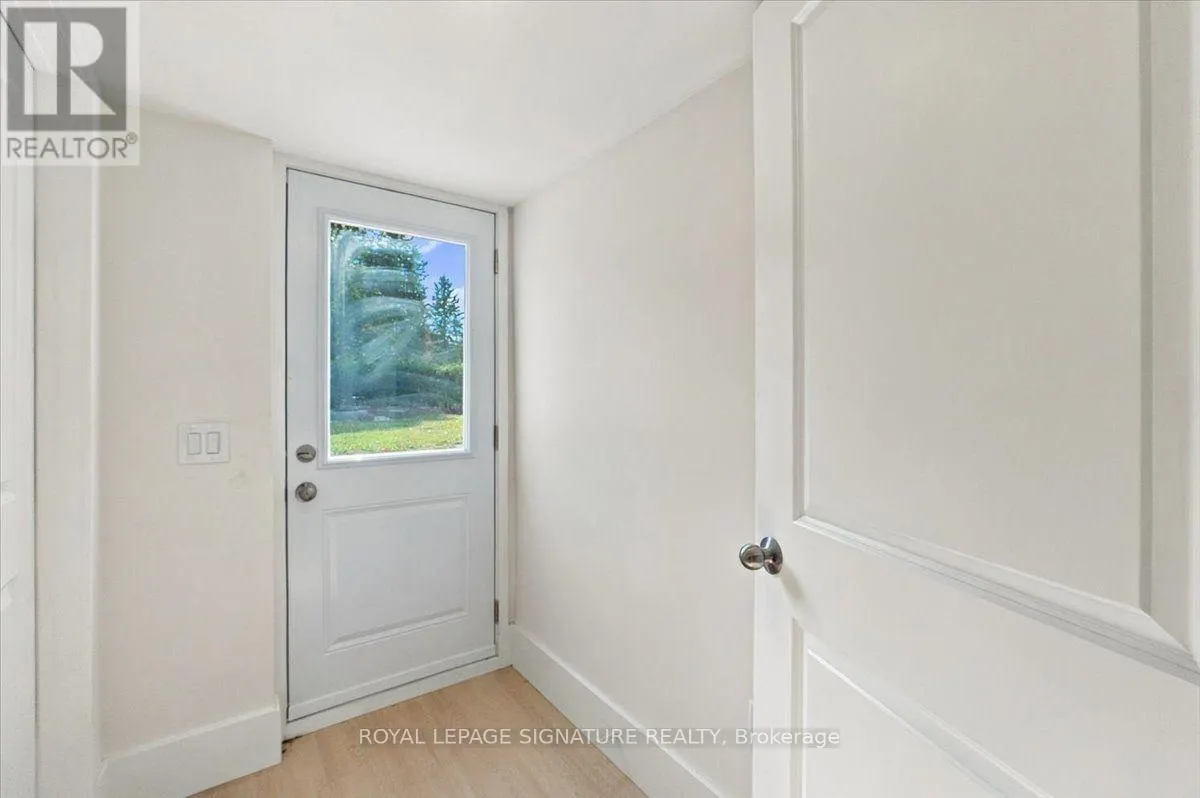 7 PARKSIDE DRIVE