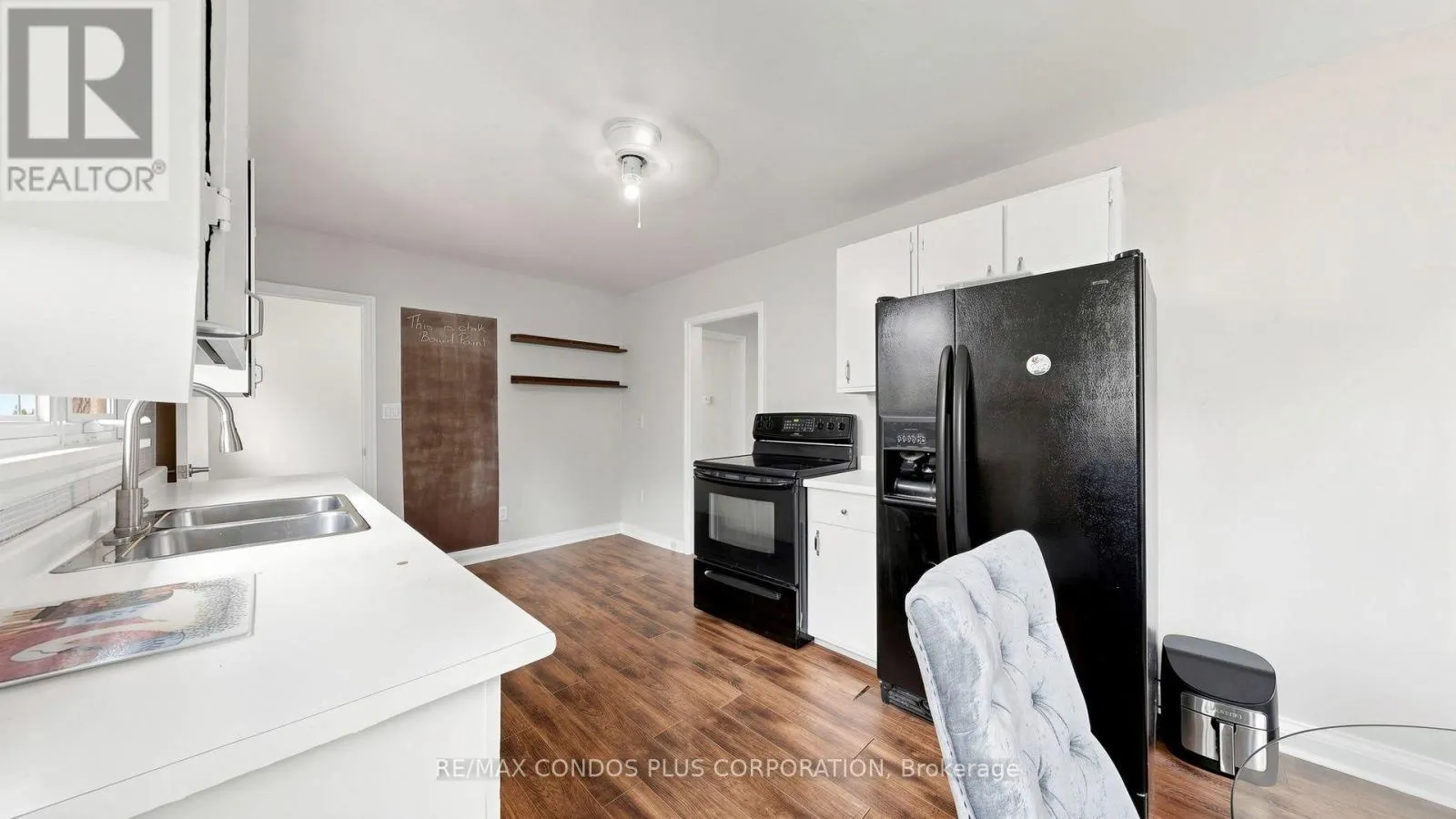 20 SOUTHWOOD CRESCENT