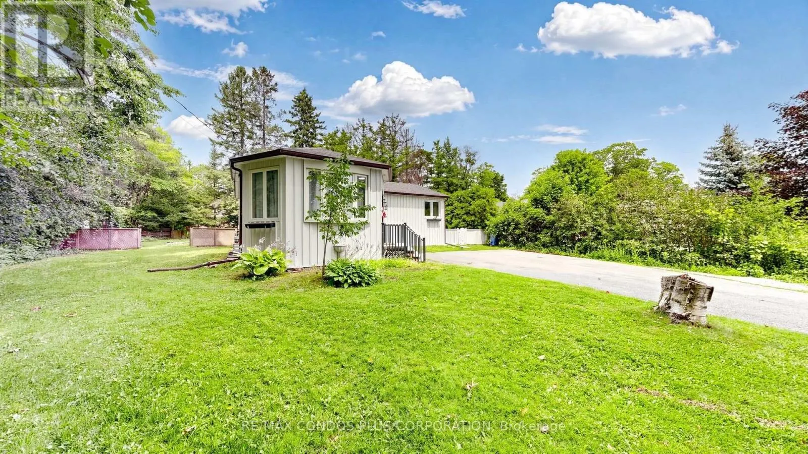 20 SOUTHWOOD CRESCENT