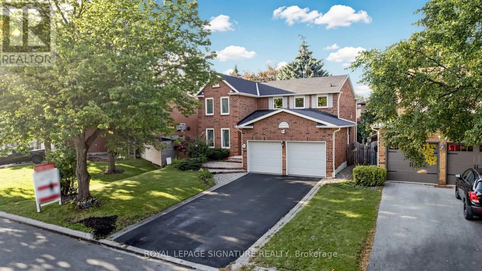 16 MEYER CIRCLE