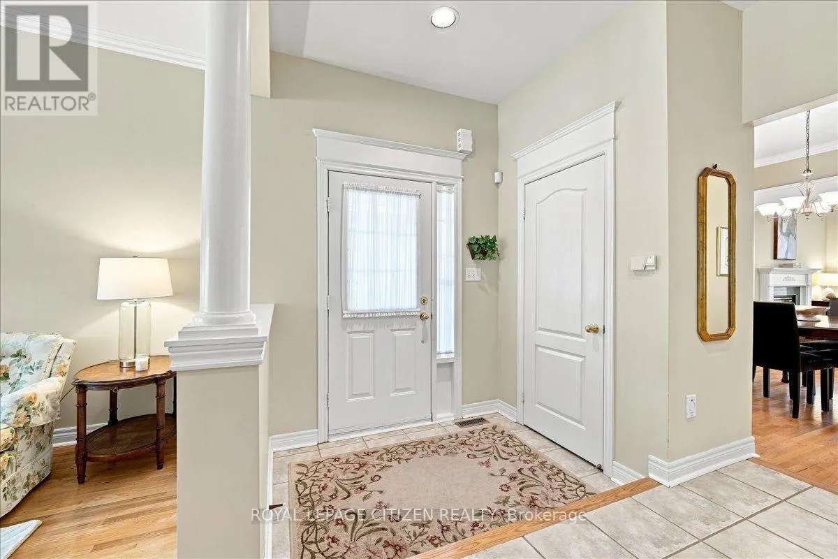 43 - 255 SHAFTSBURY AVENUE