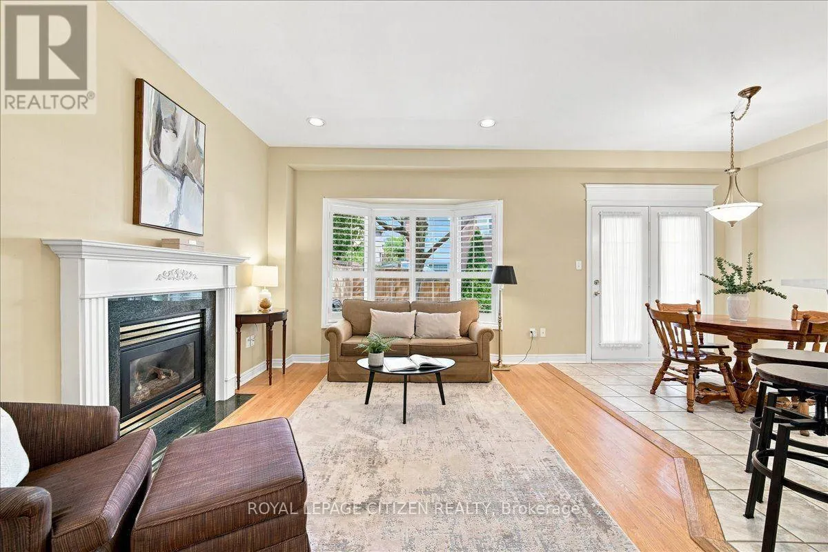 43 - 255 SHAFTSBURY AVENUE