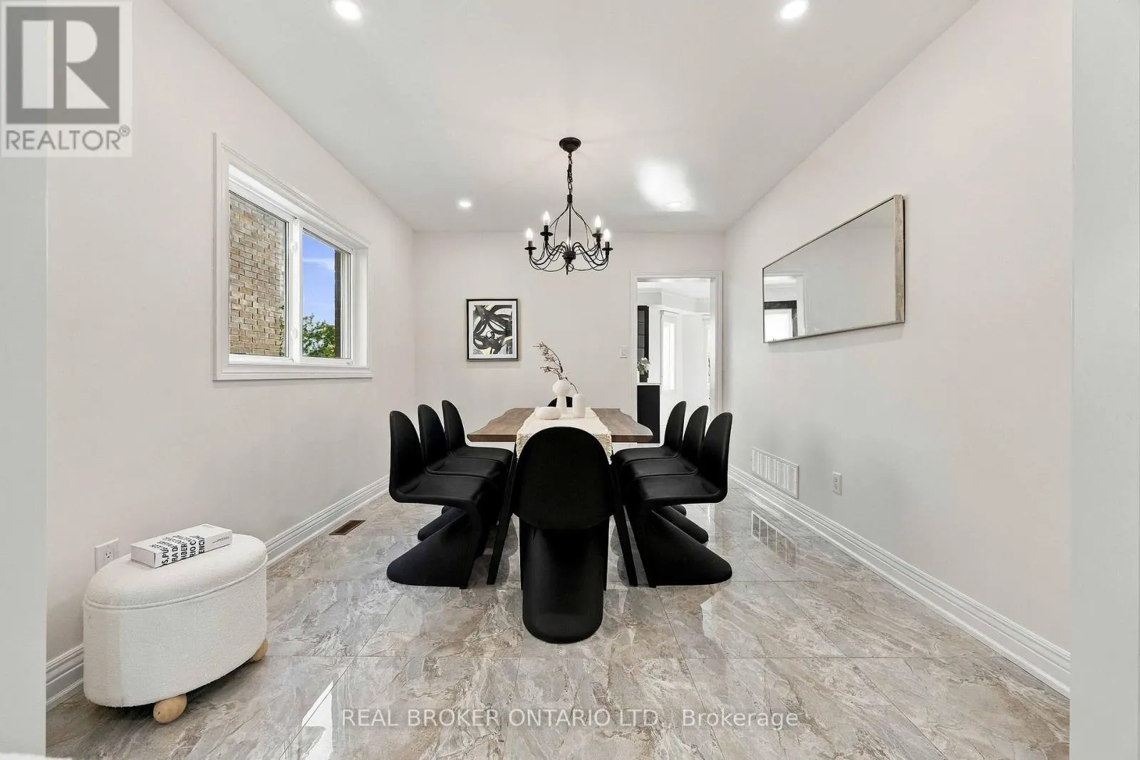 43 BLUEBELL DRIVE