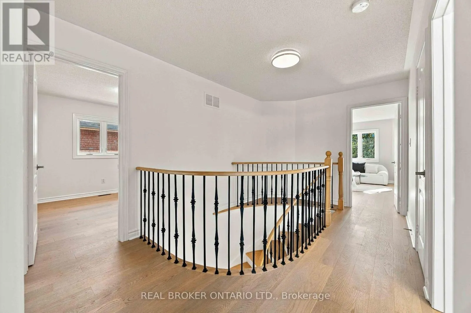 43 BLUEBELL DRIVE