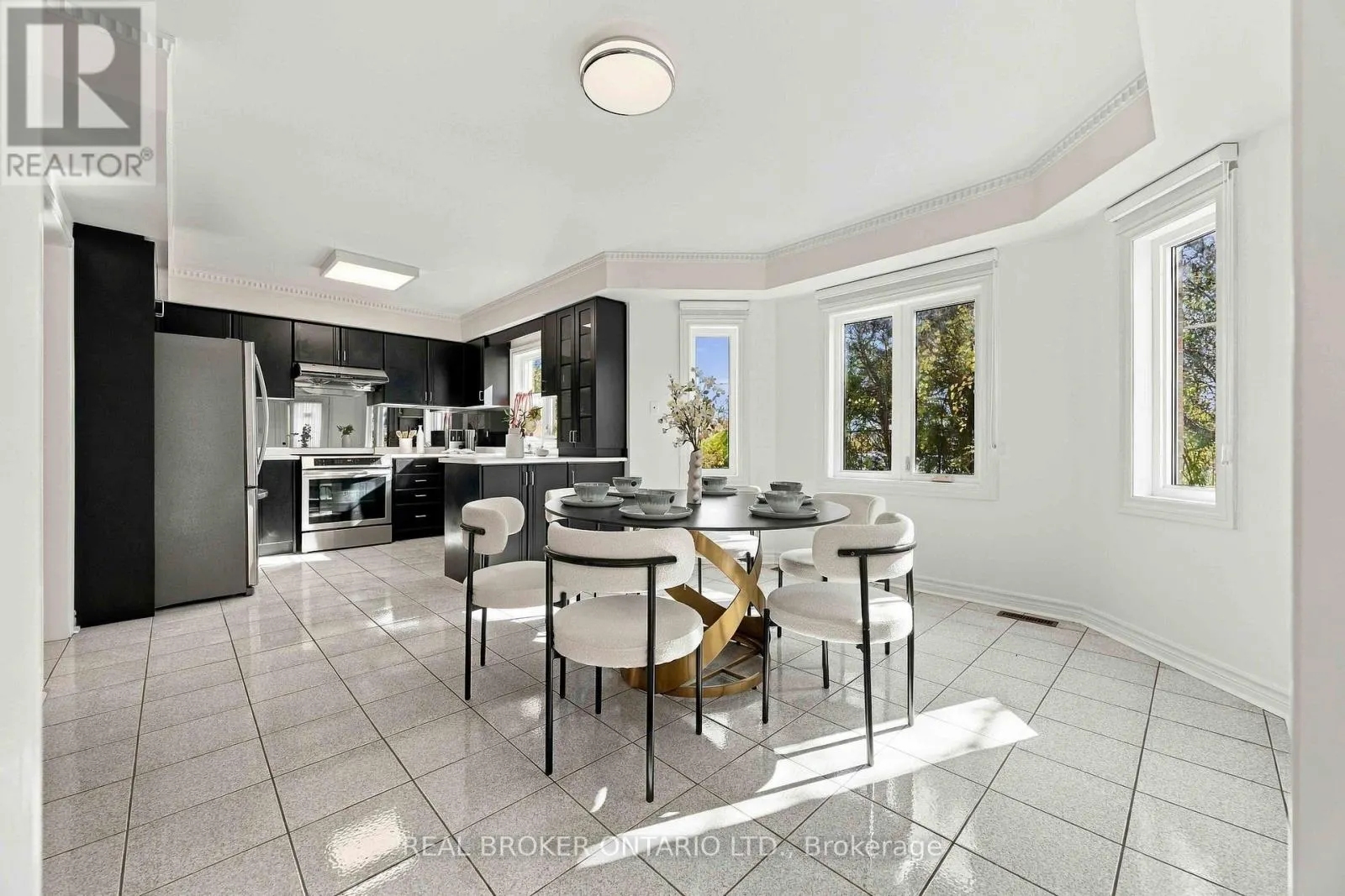 43 BLUEBELL DRIVE