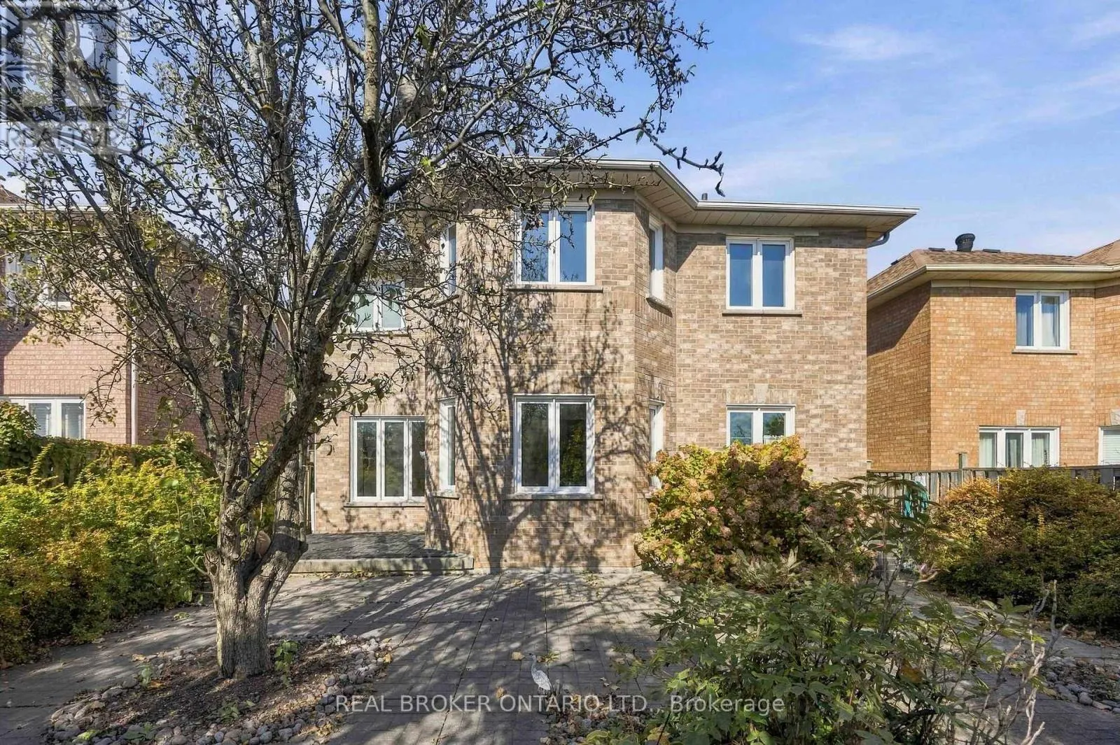 43 BLUEBELL DRIVE
