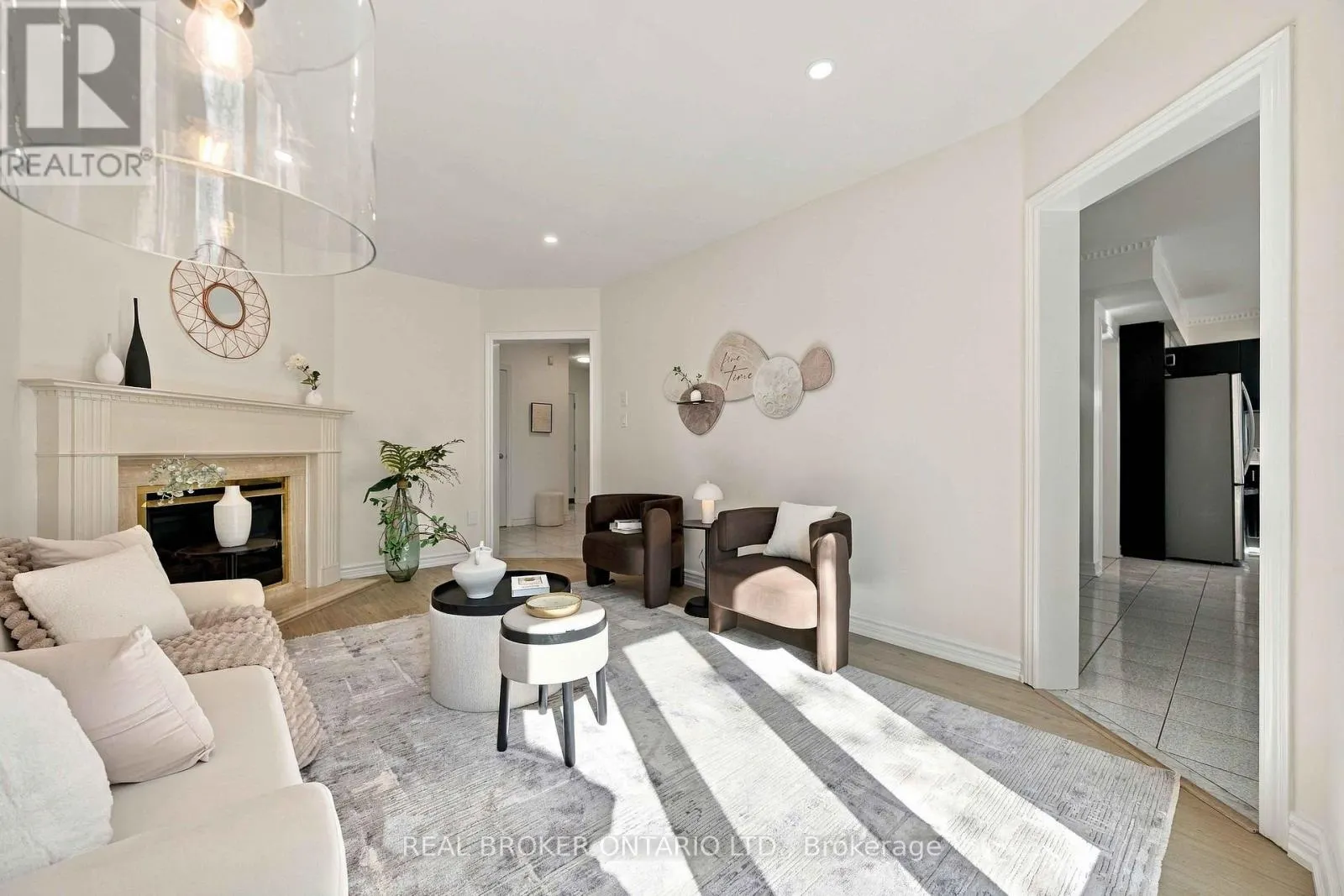 43 BLUEBELL DRIVE