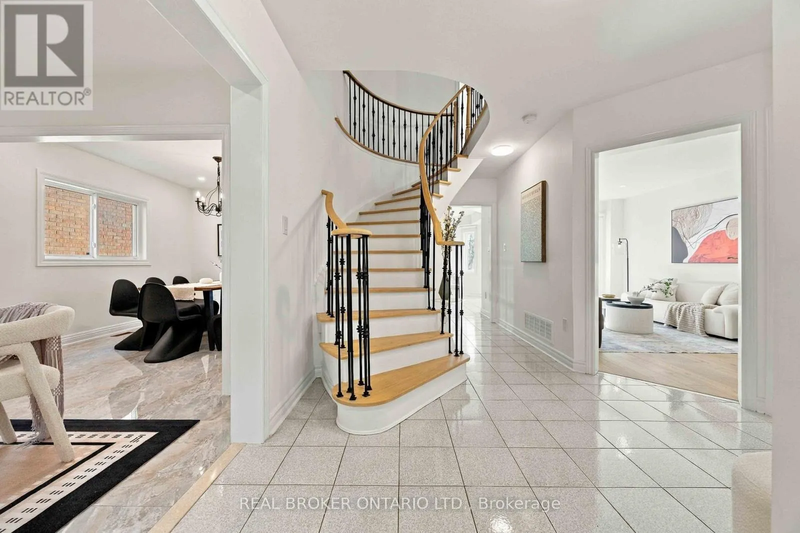 43 BLUEBELL DRIVE