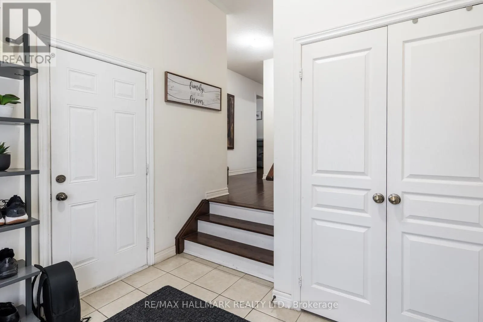 278 SHARON CREEK DRIVE