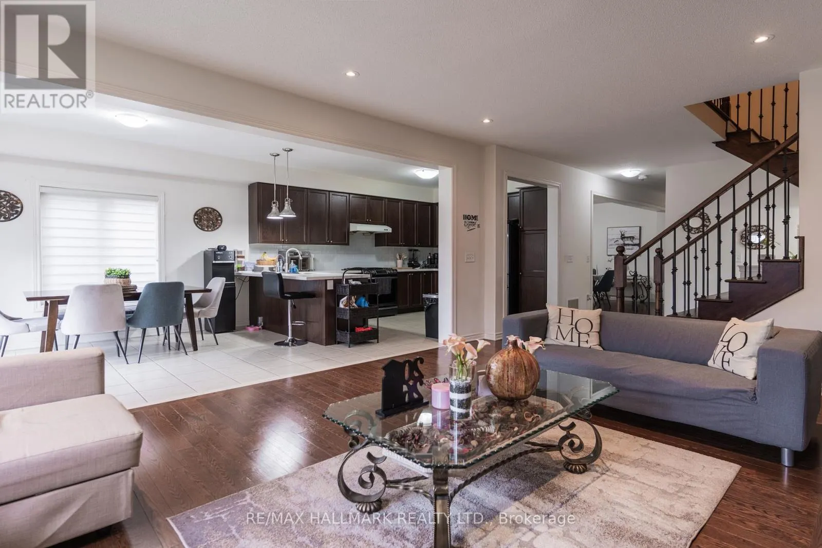 278 SHARON CREEK DRIVE