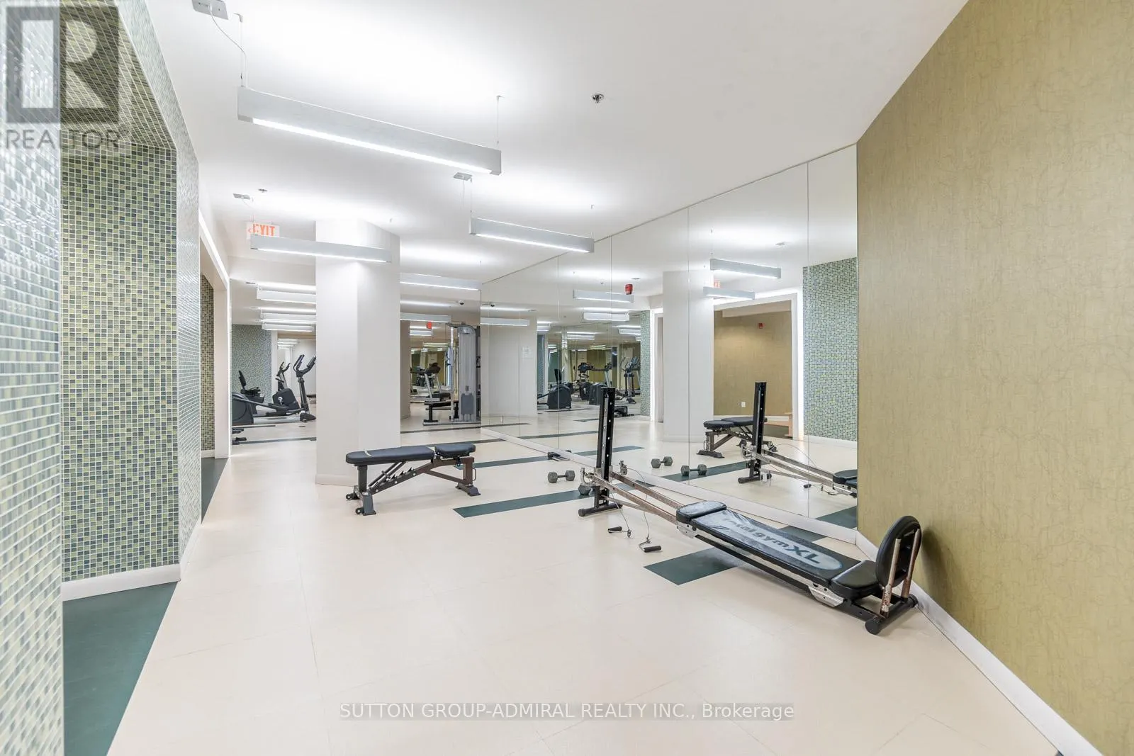 412 - 75 NORMAN BETHUNE AVENUE