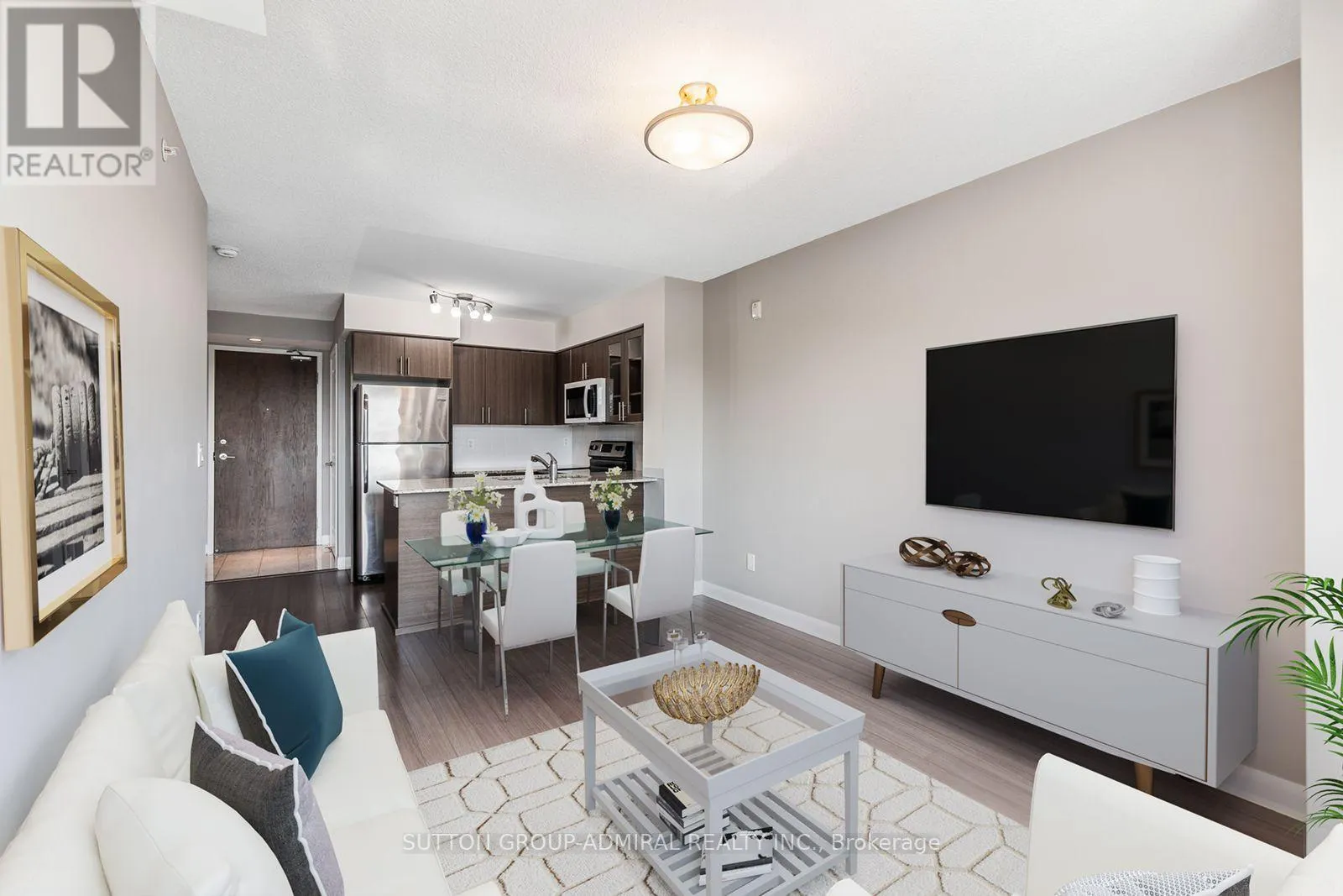 412 - 75 NORMAN BETHUNE AVENUE