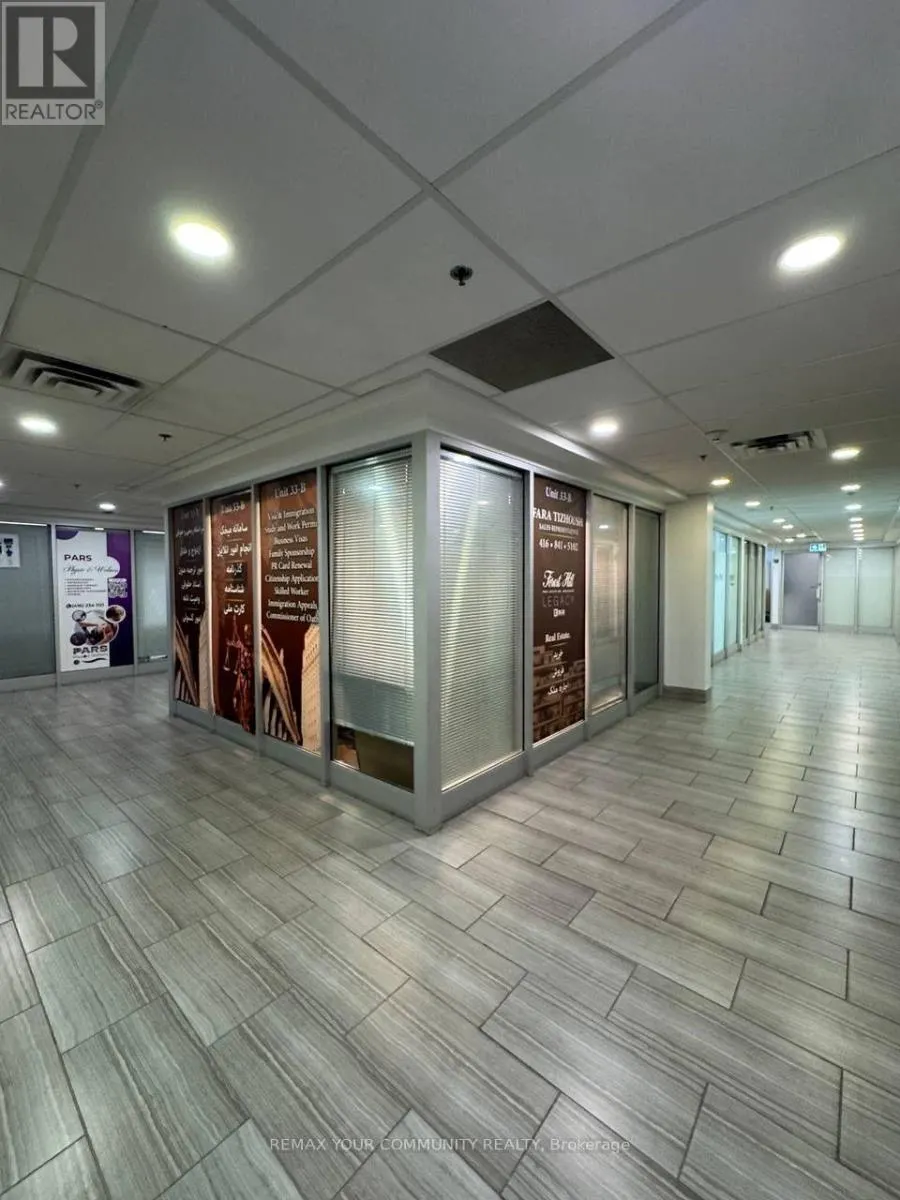 33B - 7378 YONGE STREET