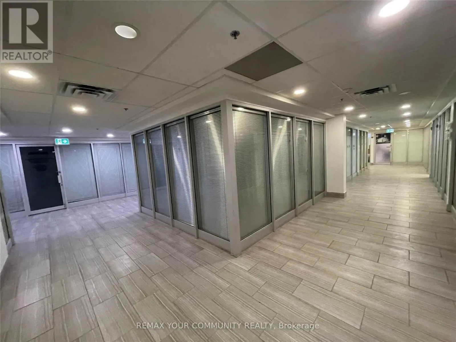 33B - 7378 YONGE STREET