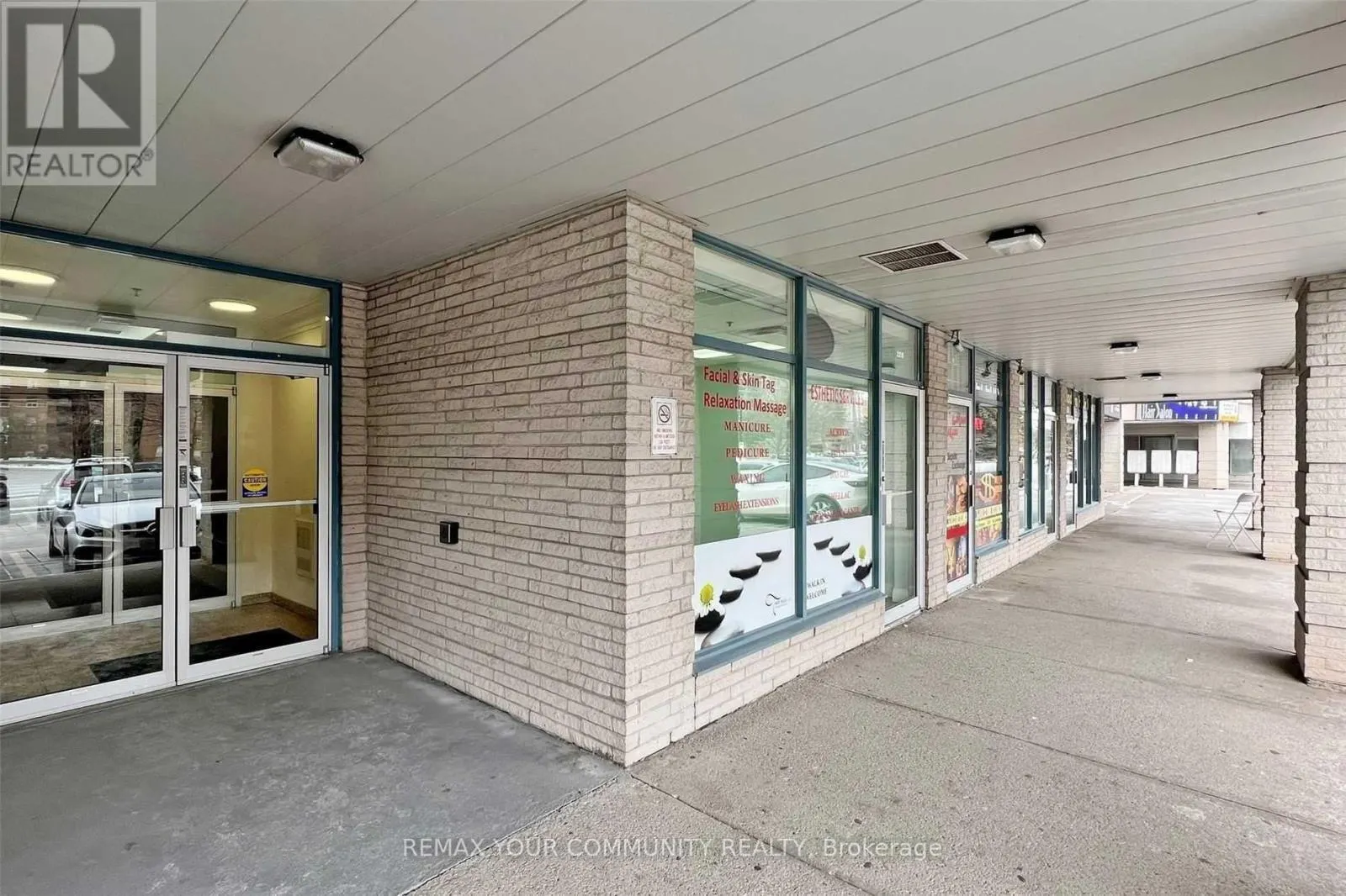 33B - 7378 YONGE STREET