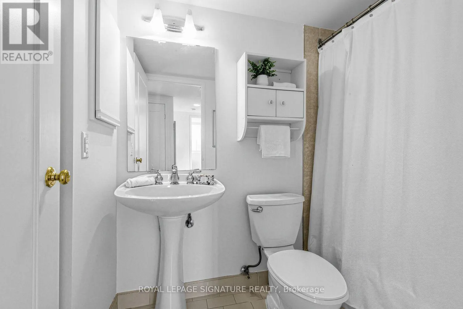 408 - 20 BAIF BOULEVARD