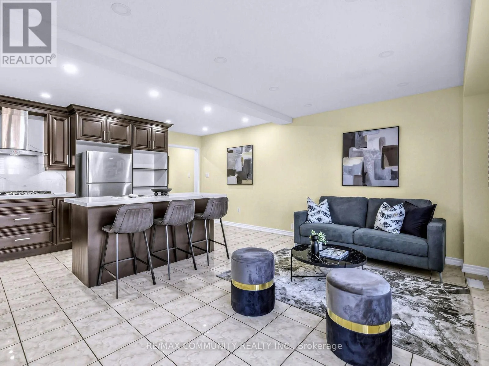 117 TARA CRESCENT