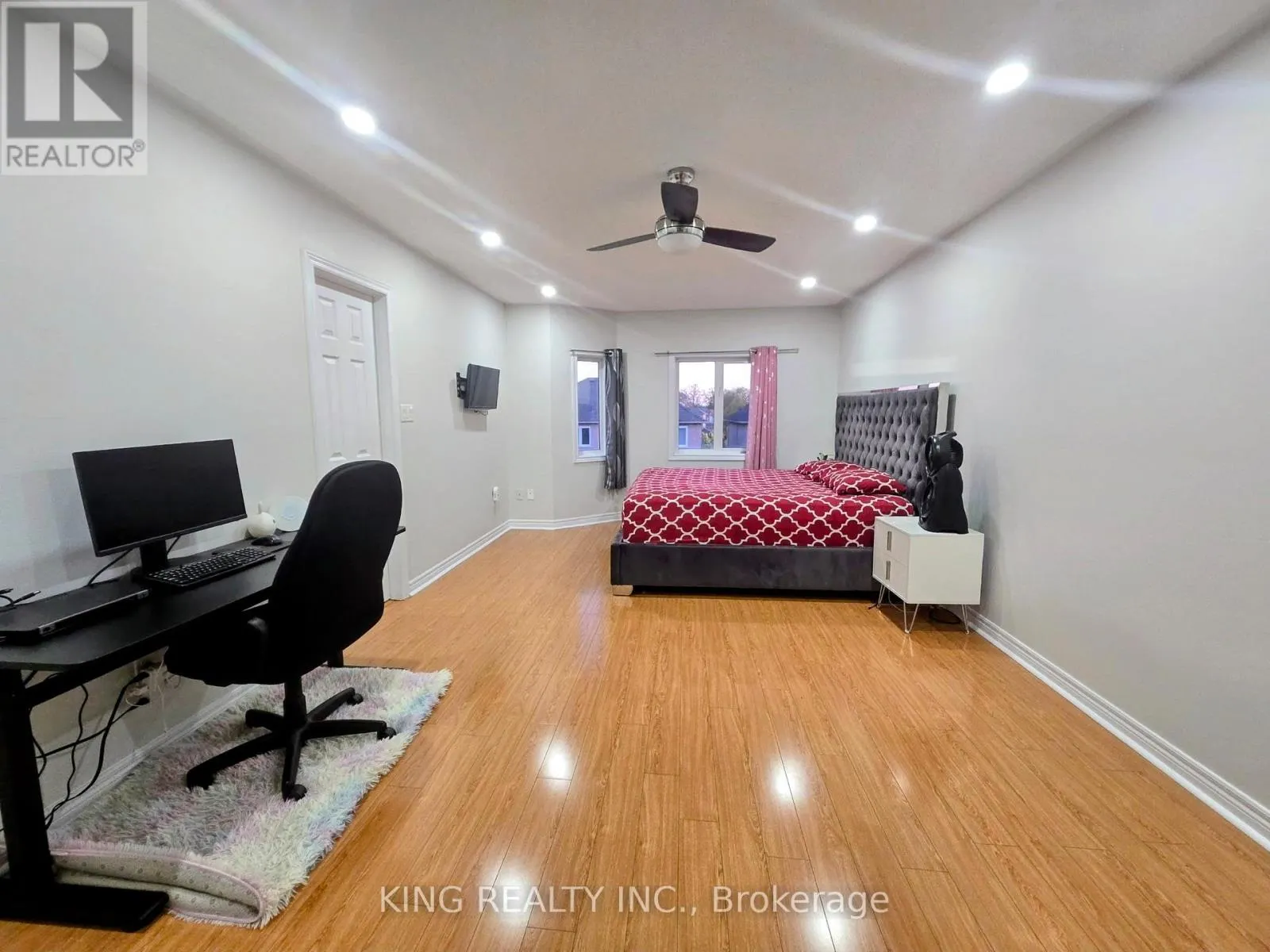 131 ROYAL APPIAN CRESCENT