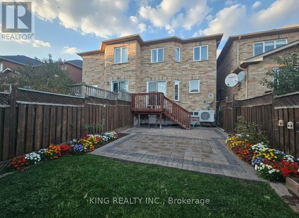 131 ROYAL APPIAN CRESCENT