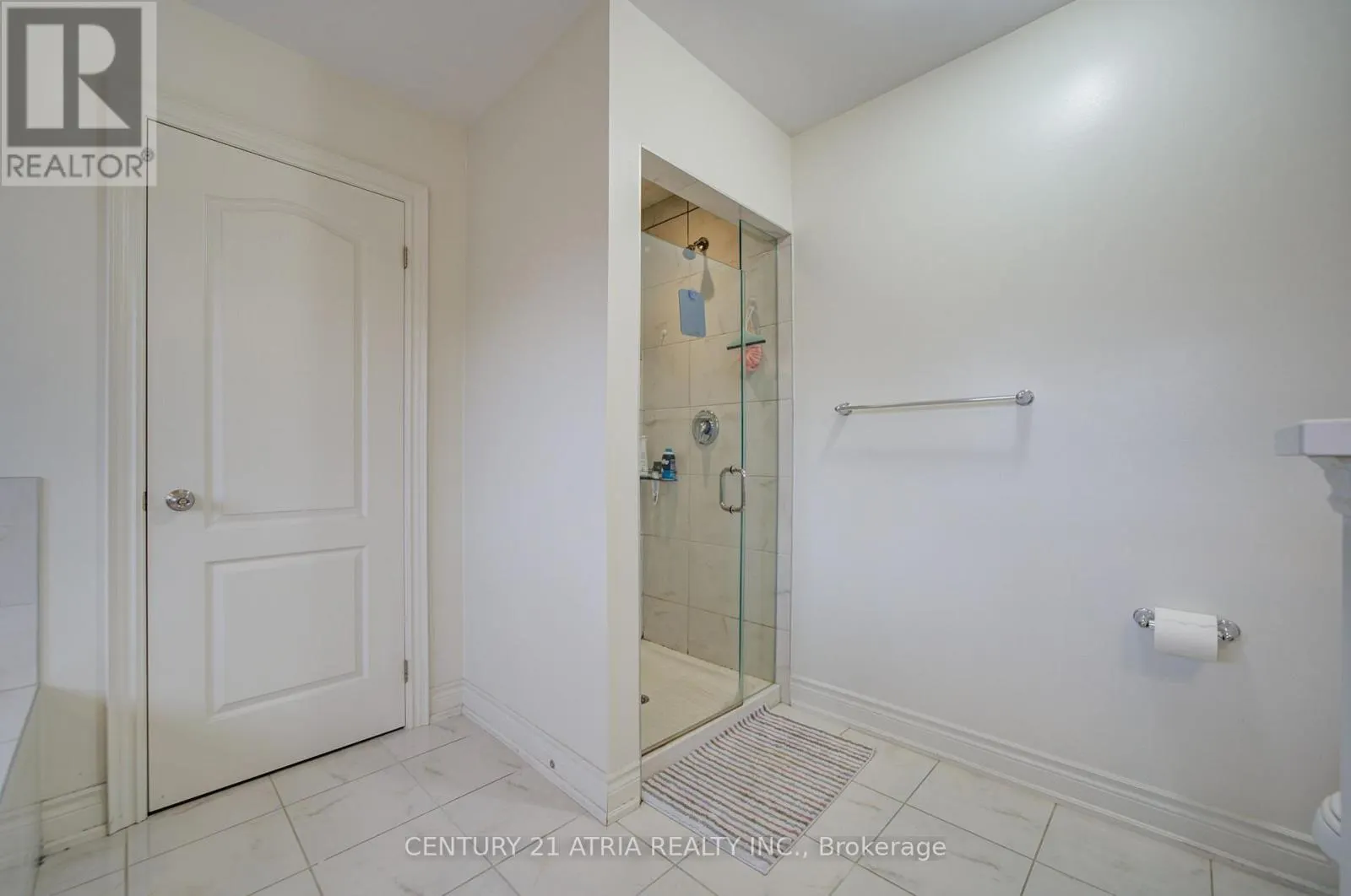 282 BLUE DASHER BOULEVARD