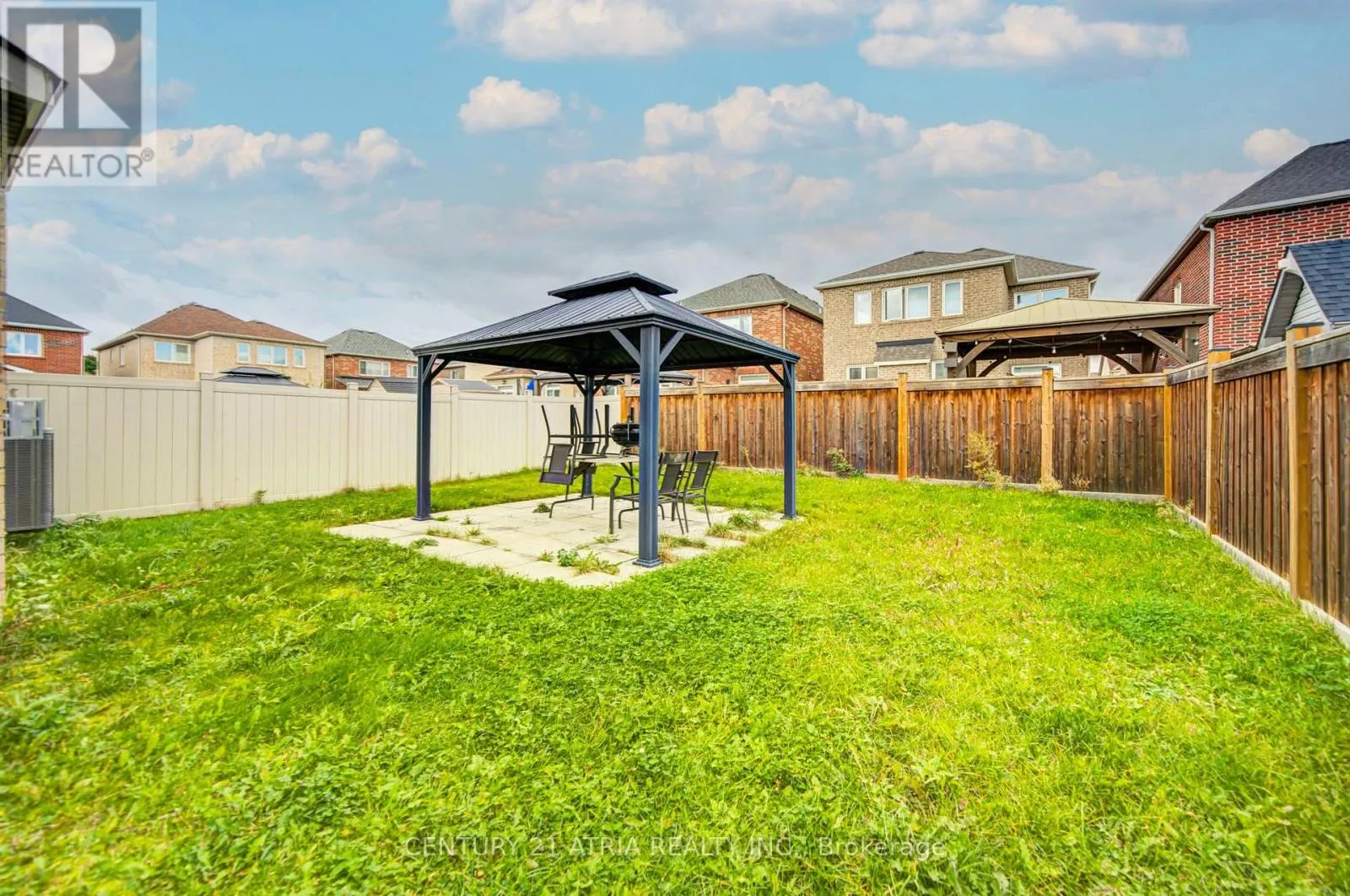 282 BLUE DASHER BOULEVARD